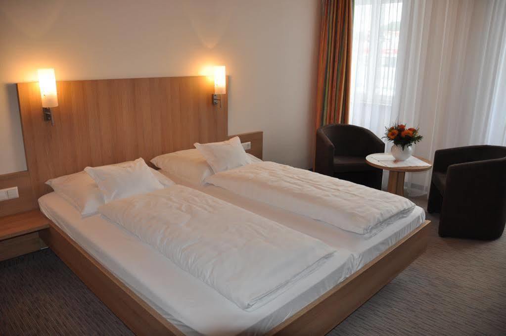 Hotel Fortuna Stockach Exterior photo